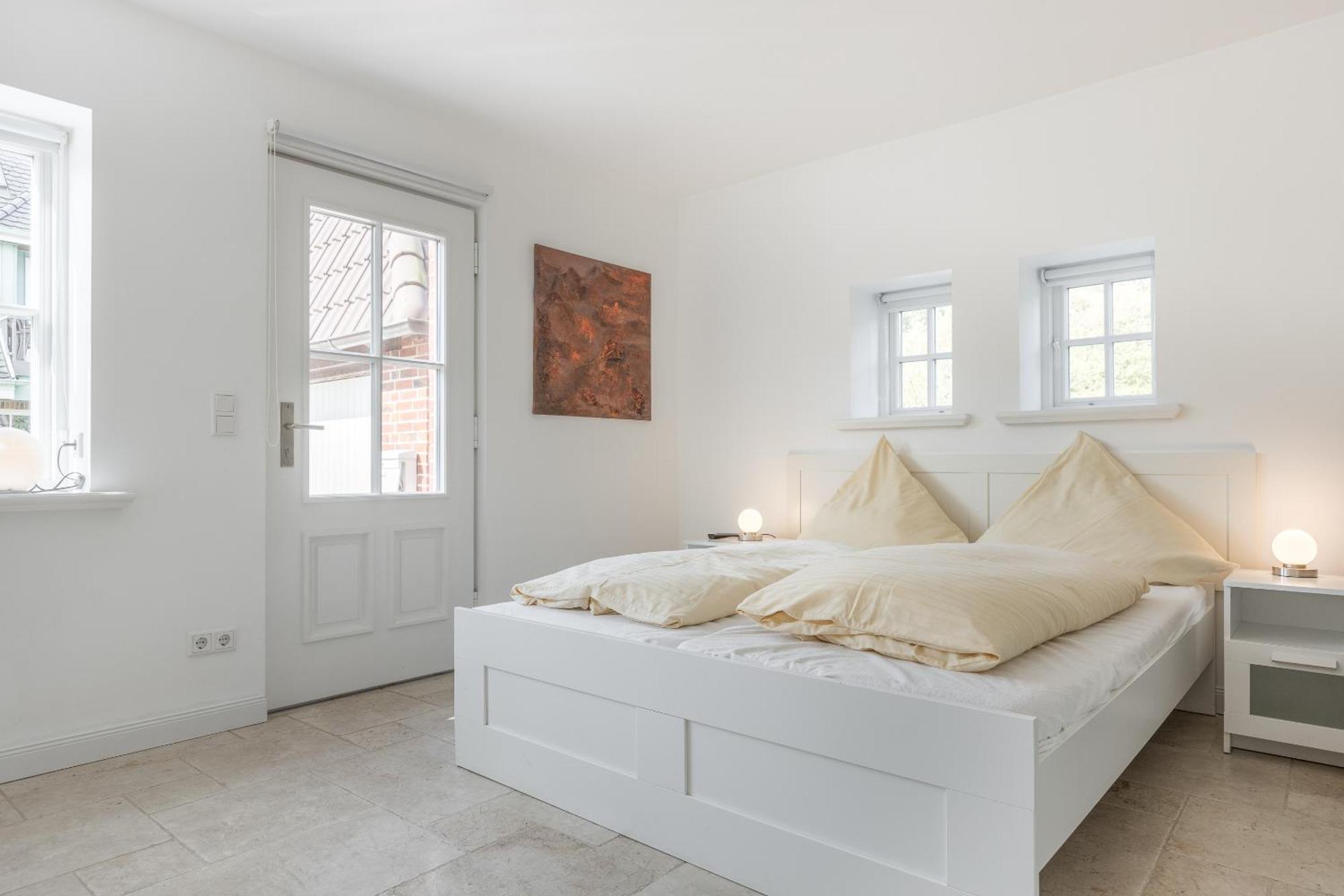 White Pearl Eg Apartment Вестерланд Екстериор снимка