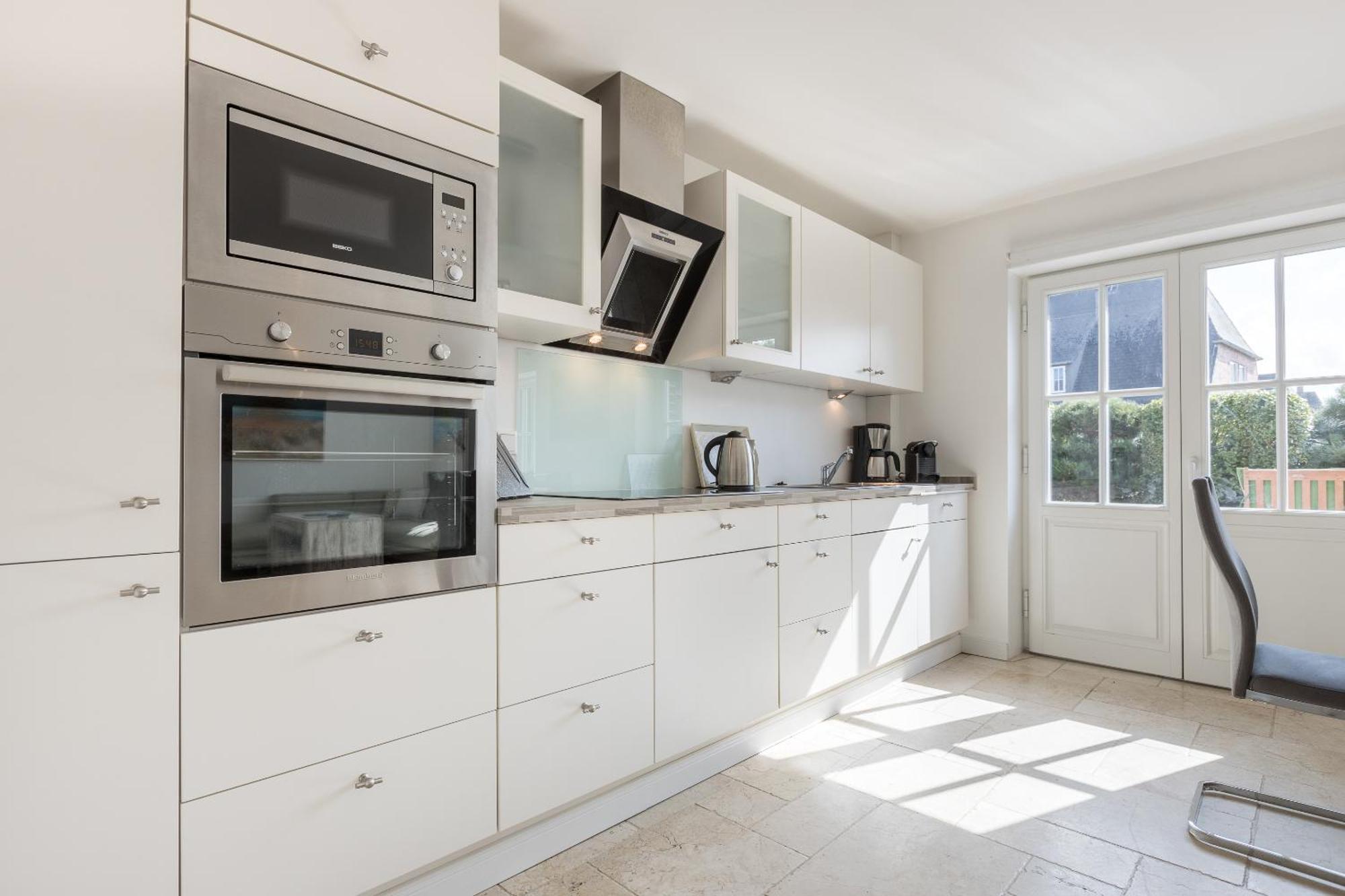 White Pearl Eg Apartment Вестерланд Екстериор снимка